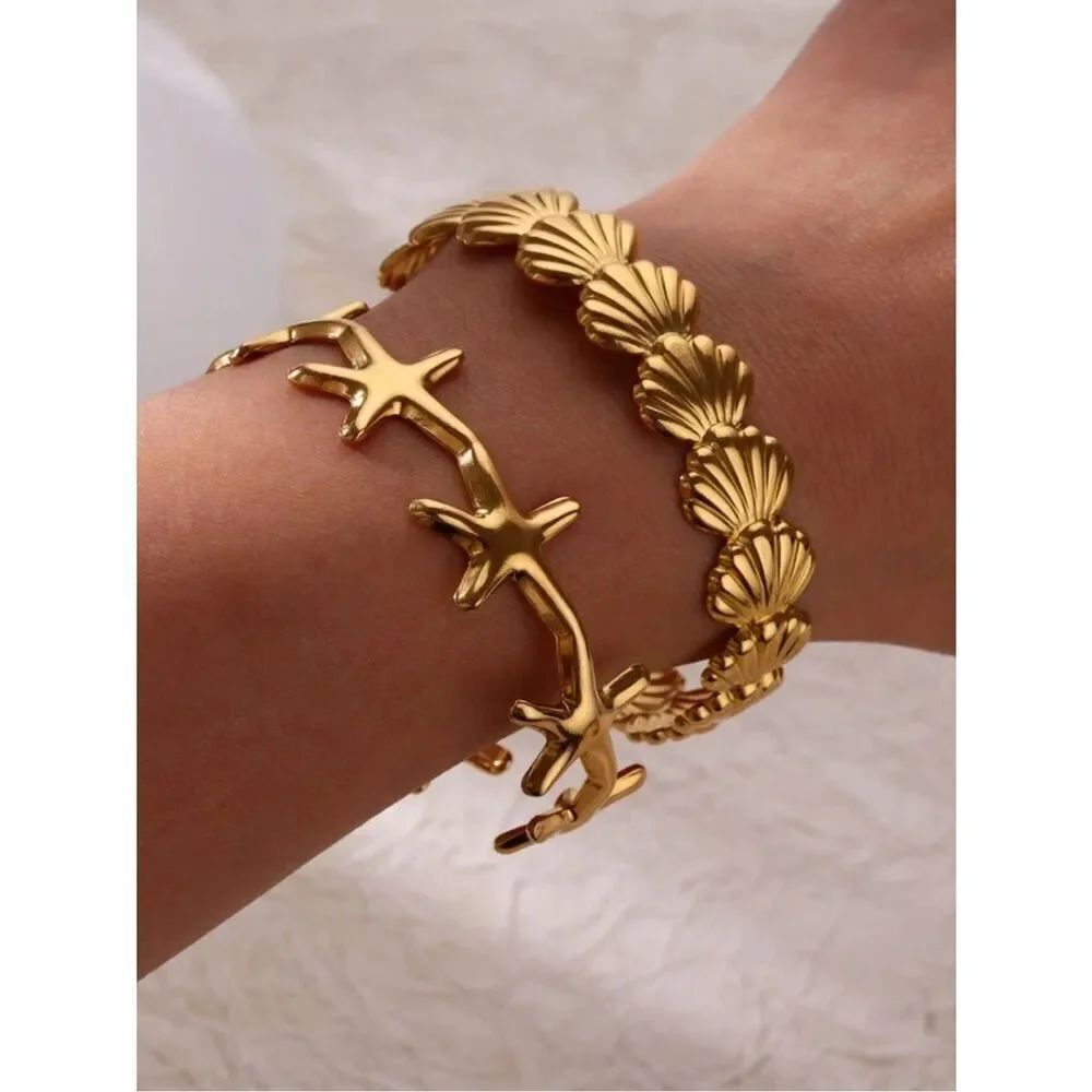 Shell Link Cuff Bracelet #2571 - Picture 3 of 3